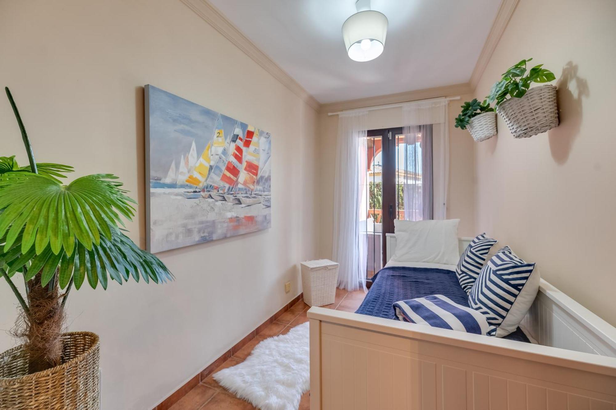 Classic 5 Bdrm Andalucian W Pool & Sea View Apartamento *