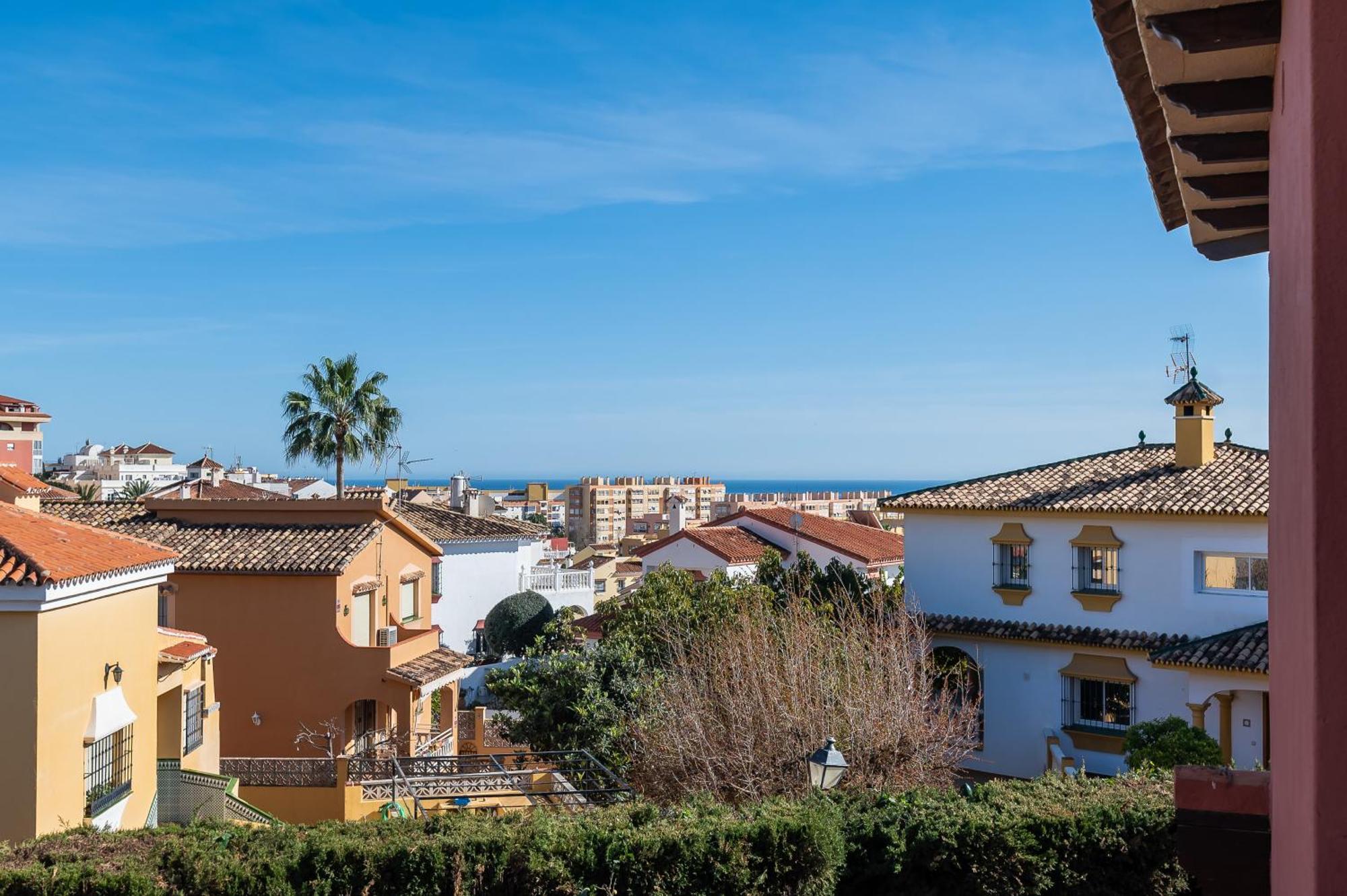 Apartament Classic 5 Bdrm Andalucian W Pool & Sea View